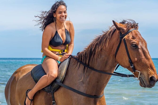 3 Day Tour Bundle - Day three: Blue Hole and Dunn’s River Falls