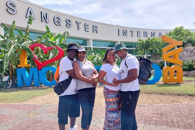 3-Hour Private Tour in the Highlights of Montego Bay - Sam Sharpe Square and the center of town
