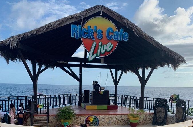 7 Mile Beach and Rick's Cafe in Negril from Montego Bay Private Tour - Should you book this private Negril trip?