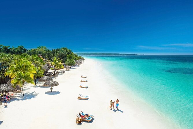 7 Miles Beach in Negril: Snorkeling, Boat Ride and Rick’s Cafe - A Negril day built around sea, sand, and sunset