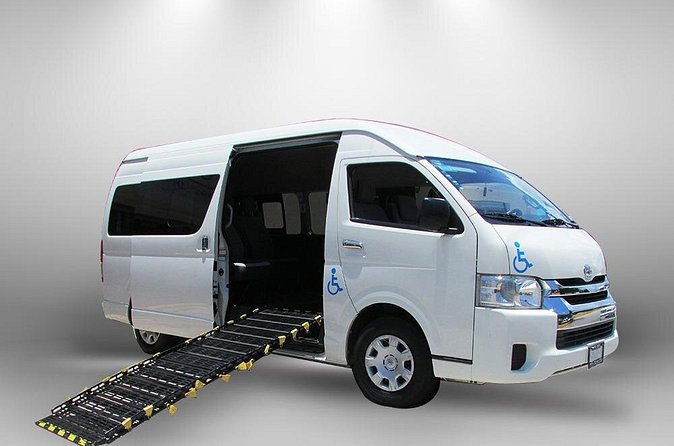 Adapted Transportation From/To Montego Bay International Airport - Staff help can be excellent, but it is not uniform