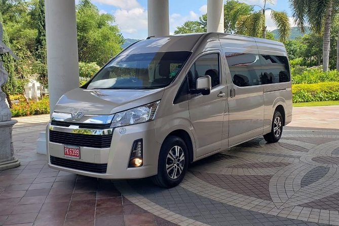 Airport Private Transfers from Montego Bay to Hilton Rose Hall - Leaving Sangster Airport Without the Taxi Queue