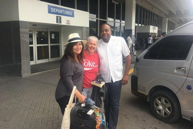 Airport To Negril Hotels (Round-Trip) - Leaving Montego Bay Airport without the usual scramble