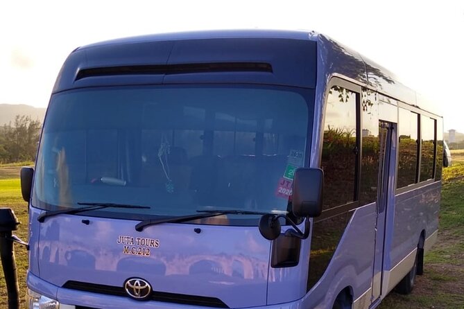Airport To Negril Hotels (Round-Trip) - Bottled water and small comforts