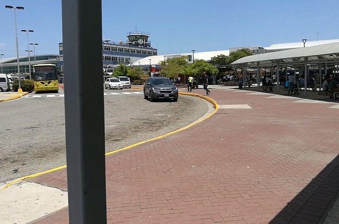 Airport Transfer MBJ Montego Bay to Kingston - Why the private format may justify $150