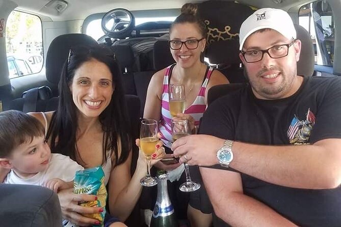 Airport Transfer Ocho Rios hotels - Leaving Sangster Airport without the taxi scramble
