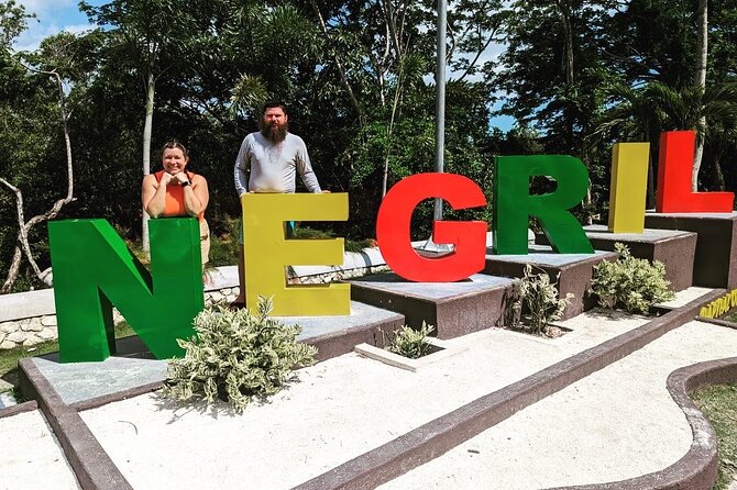 Airport Transfer To Negril - Drivers who make the transfer more personal