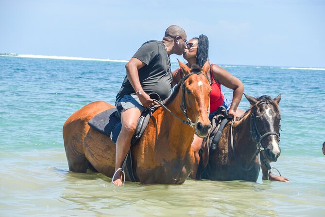 Bamboo Rafting and horseback - Who will enjoy this Jamaica excursion?