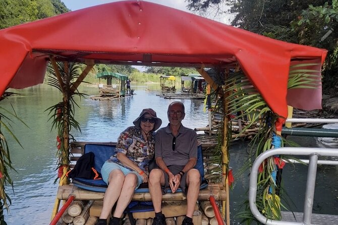 Bamboo Rafting and HorseBack Riding Excursion in OchoRios Jamaica - What the guides add to the experience