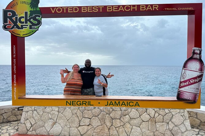 Bamboo Rafting and Rick Cafe Negril Private Tour - Drinks, snacks, and meals
