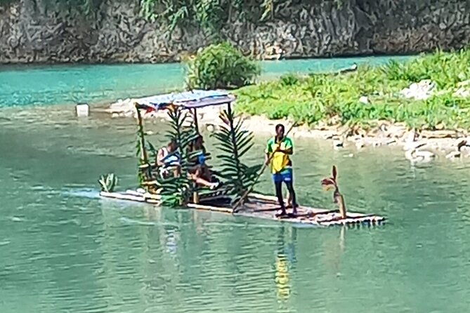 Bamboo Rafting in Ocho Rios - Safety, comfort, and who should choose it