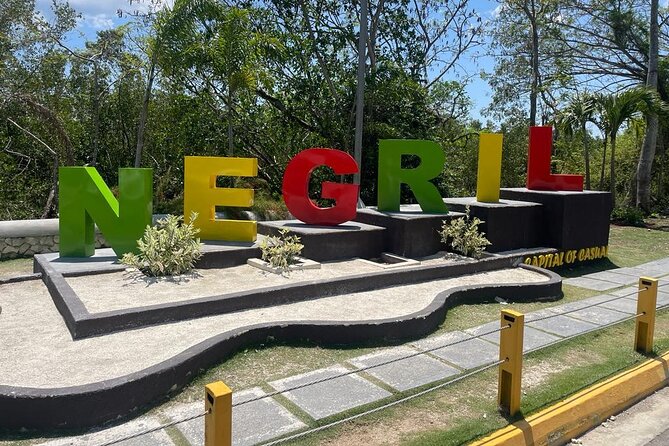 Beautiful Sunset Tour at the Rick's Cafe in Negril - Key points to know before booking