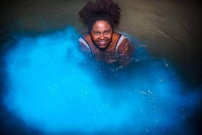 Bioluminescence Lagoon Tour from Montego Bay with Pick Up - Why Luminous Lagoon feels different from a regular night cruise