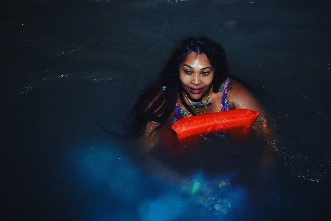Bioluminescent Lagoon Tour: Night Swimming and Liming in Jamaica - A night on Jamaica’s glowing lagoon