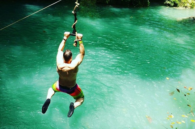 Blue Hole Adventure from Falmouth - Bamboo Blu Brings the Day Back to the Coast