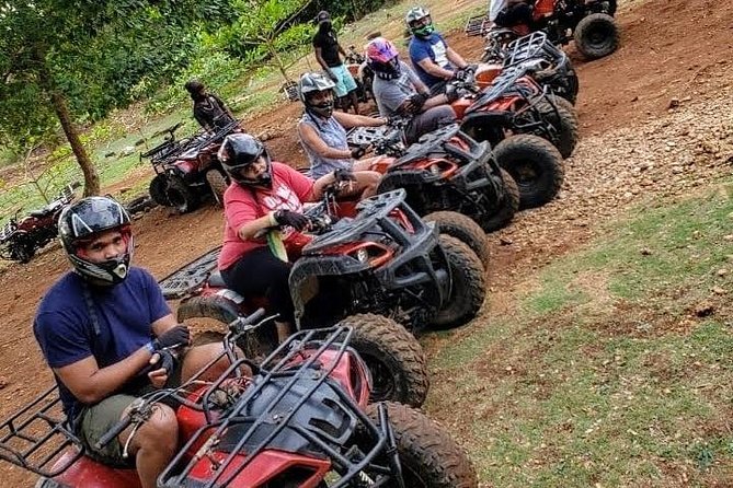 Blue Hole and ATV Adventure from Ocho Rios - Shopping and the local side of Ocho Rios