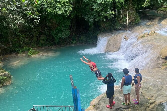 Blue Hole and Beach from Cruise ship Ports or Hotels in Ocho Rios - The service factor: Desmond, Cooper, and Romain