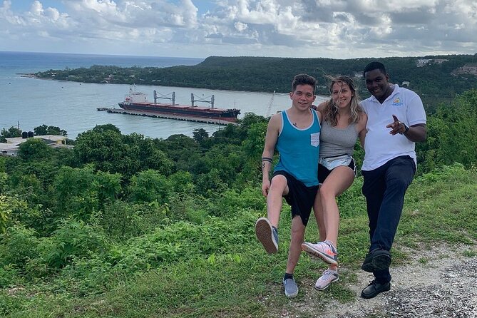 Blue Hole and Dunn's River Falls Private Tour from Montego Bay - Timing and the smartest order of stops