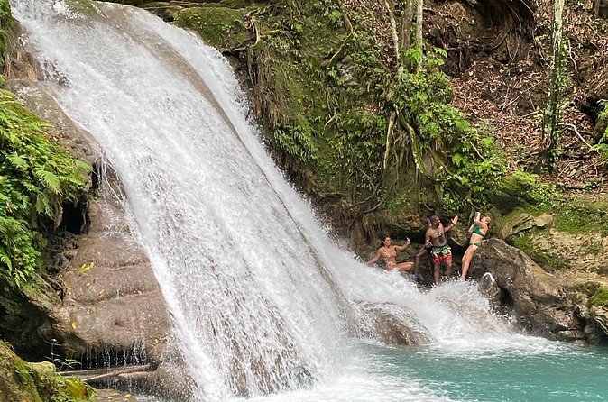 Blue Hole And River Rapids Adventure - What the drive adds to the day