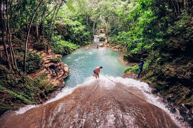 Blue Hole and River Tubing Combo from Falmouth - From Falmouth to Ocho Rios