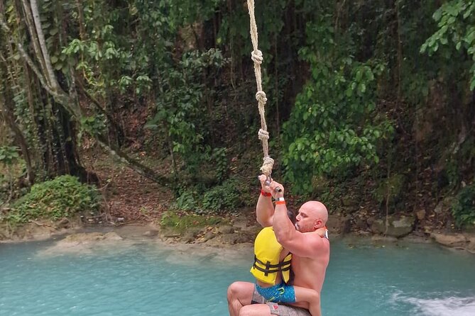 Blue Hole and Shopping in Ochi Rios - The Private Tour Advantage