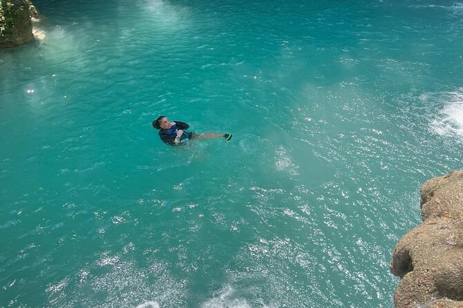 Blue Hole and Sightseeing Tour from Ocho Rios, Jamaica - How the guide can shape your day