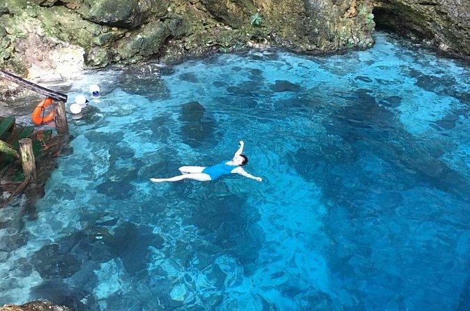 Blue Hole Mineral Spring plus Weed Farm Combo Tour with Transportation - Swimming, jumping, or simply sitting by the spring