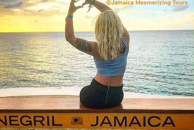 Blue Hole Mineral Spring, Seven Mile Beach, Ricks Cafe/ Shopping Private Tour - A private way to shape a Negril day