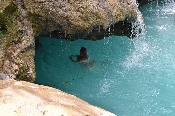 Blue Hole plus Secret Falls & Dunn's River Falls from Grand Palladium - Practical packing advice for the falls