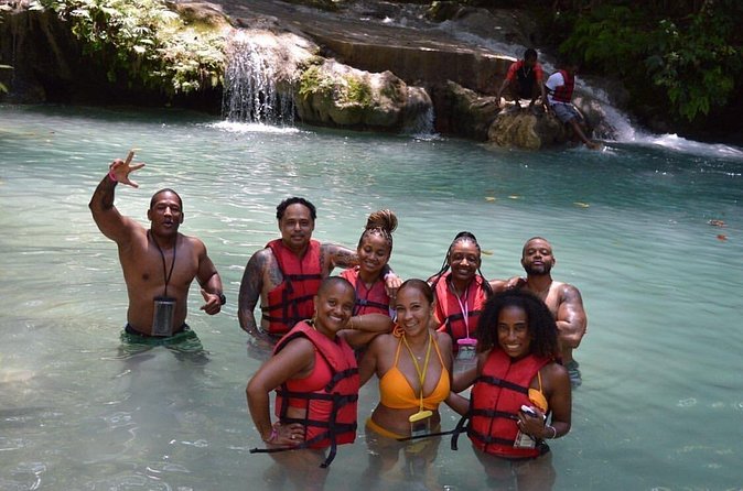 Blue Hole Waterfalls + Bamboo River Rafting Tour from Ocho Rios - The White River raft ride