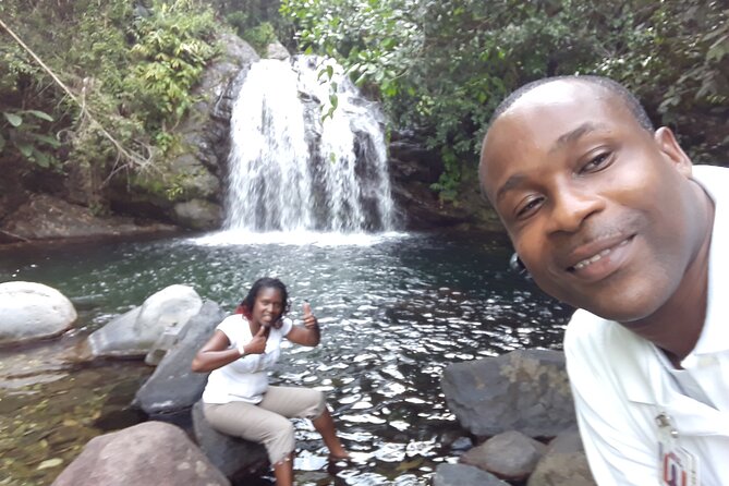 Blue Mountain Tour with Hotel Transportation - Food, fruit, and a closer look at local life