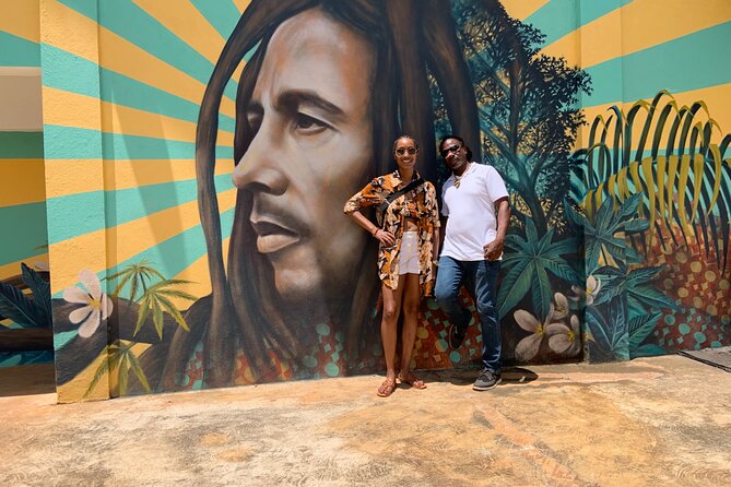 Bob Marley 9 Miles Tour and Dunns River Falls - Climbing Dunn’s River Falls with a way out