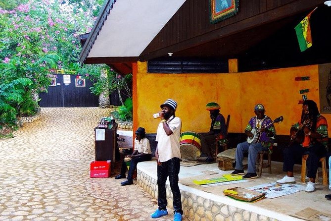 Bob Marley Nine Mile Tour - From Montego Bay - Bob Marley’s first home