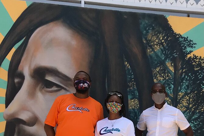 Bob Marley Nine Mile Tour - From Montego Bay - Reggae music and time at the gift shop