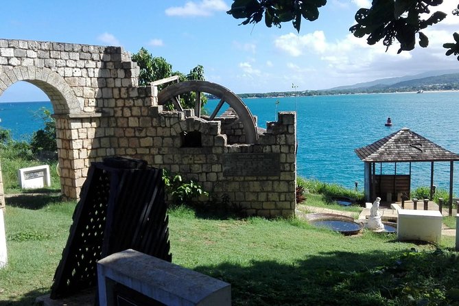 Bob Marley's Nine Mile Day-Trip with Admission & Guided Tour from Falmouth - Weather, cancellation, and small planning details