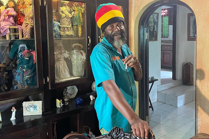 Bob Marley's Nine Mile Mausoleum Tour (Complimentary Rum Punch) - Entering Bob Marley’s childhood home in Nine Mile