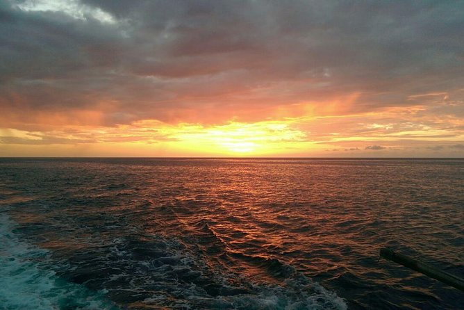 Cliff jumping and Sunsets - Key points to know before you book