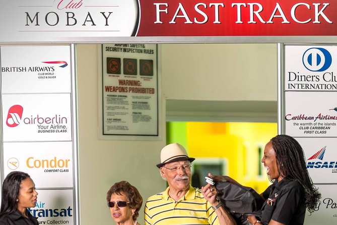 Club Mobay Fast Track Lounge with Private Airport Shuttle - Departure lounge: the stronger half of the package