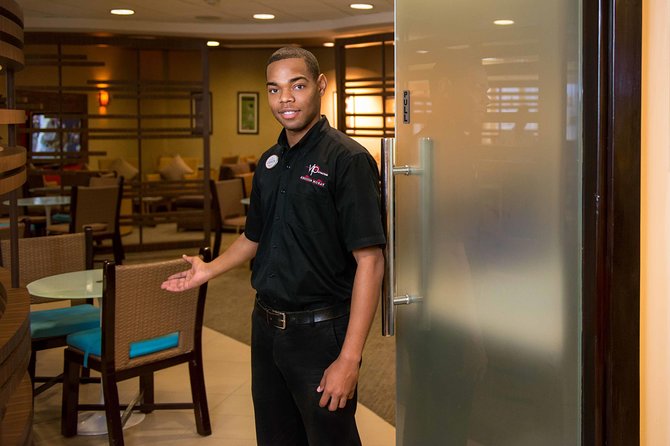 Club Mobay Fast Track Lounge with Private Airport Shuttle - How long the whole experience takes