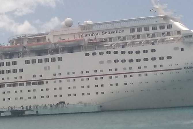 Discover Scuba Diving From Ocho Rios - Moving to the reef site