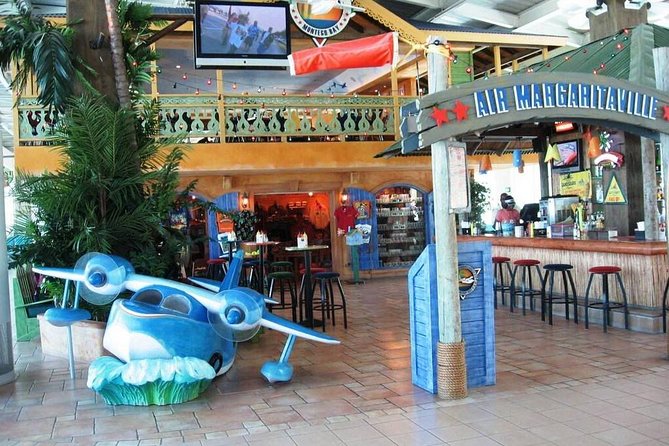 Doctor's Cave Beach, Margaritaville & Shopping from Montego Bay Hotels - The driver-guide and transport experience