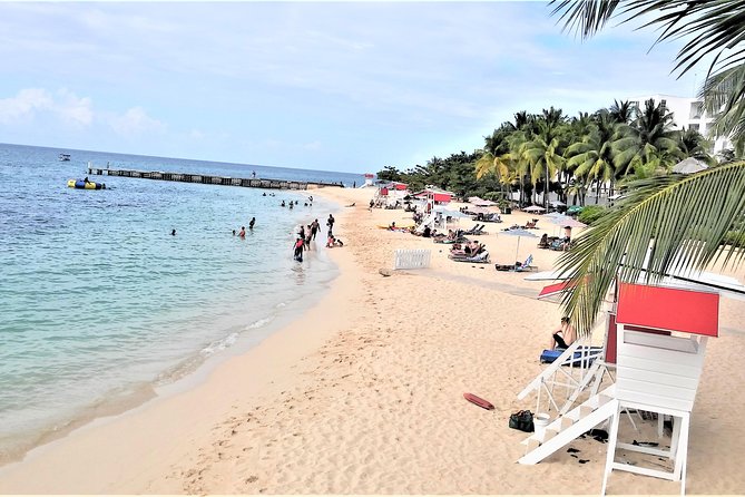 Doctor's Cave Beach, Margaritaville & Shopping from Montego Bay Hotels - Who will get the most from this Montego Bay outing