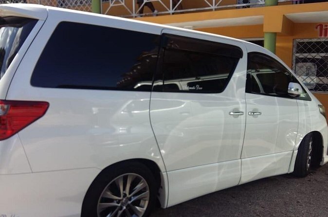 Dreams Rose Hall Resort & Spa Private Airport Transfer - Should you book the Dreams Rose Hall transfer?
