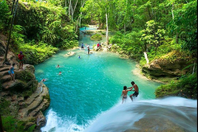 Dunn's River and Blue Hole Tour from Ocho Rios - Key points at a glance