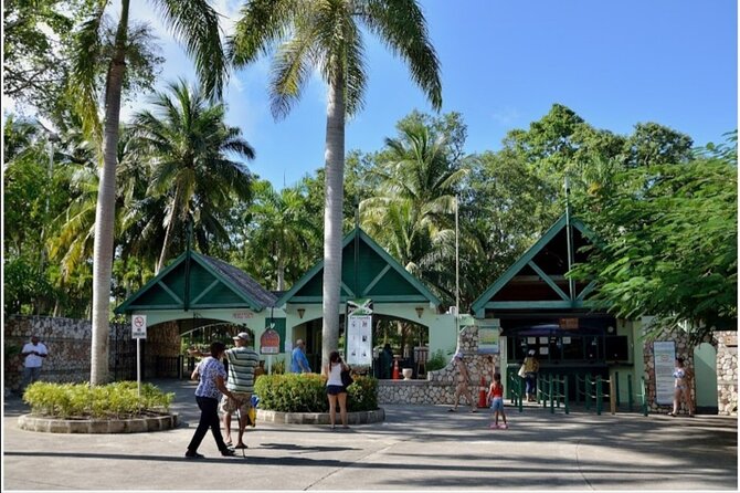 Dunn's River Fall's - What the $80 price really covers