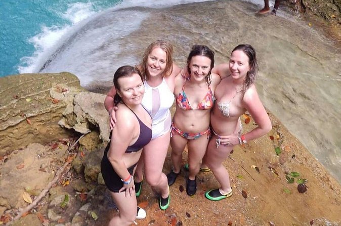 Dunn's River Falls and Blue Hole Combo Tour From Ocho Rios & Runaway Bay - Timing, transport, and cruise-port planning