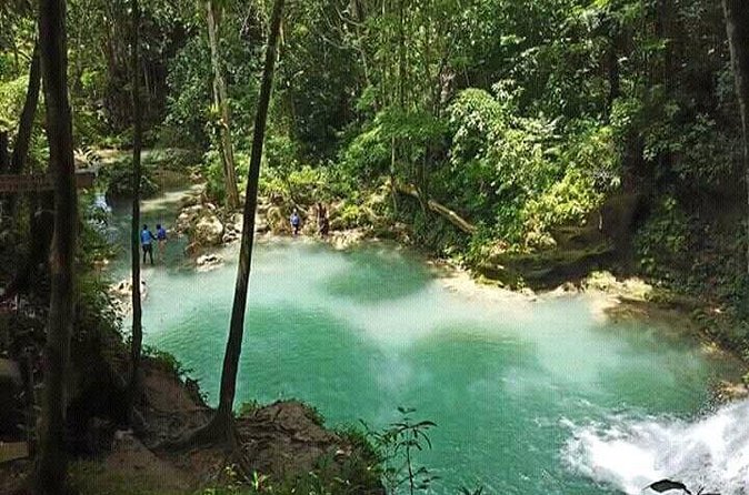 Dunn's River Falls and Blue Hole Combo Tour From Ocho Rios & Runaway Bay - What to bring and how to prepare