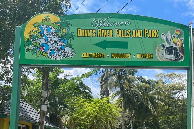 Dunn's River Falls and Horseback Riding Adventure Ocho Rios Ja - Riding through the countryside and into the sea