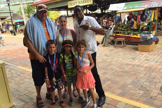 Dunn's River Falls and Jamaica Sightseeing Private Tour - Lunch, drinks, and the ride back