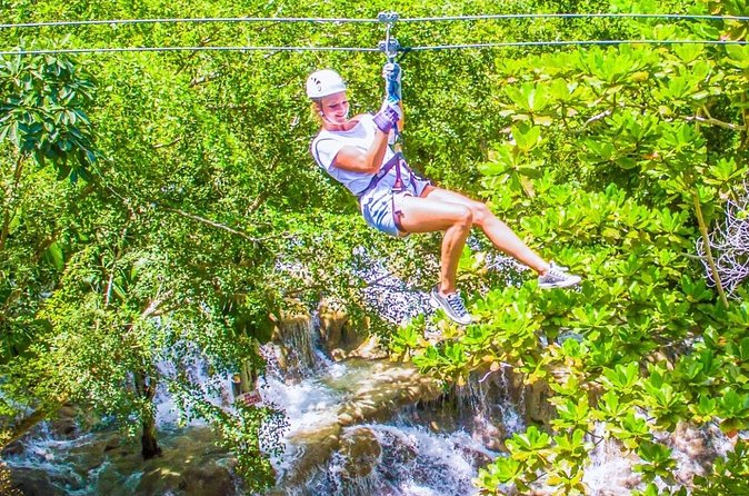 Dunn's River Falls and Park Tour with Zip Line from Montego Bay - Booking, cancellation, and timing advice